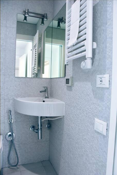 Piazza Di Spagna Home - Family Apartment 로마 외부 사진